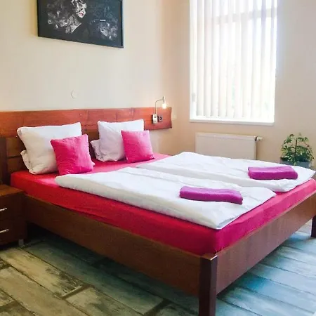 Grand Ξενοδοχείο Jaroměř